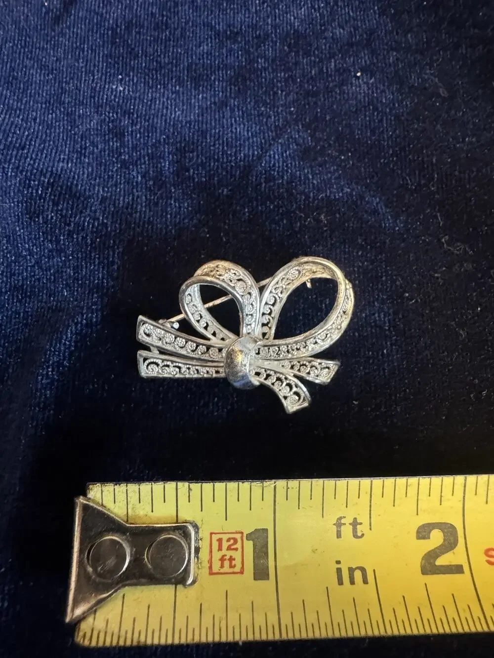 Vintage Forum Sterling Silver Filigree Ribbon Bow Brooch Pin 925